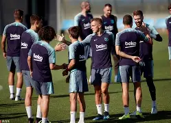 巴萨携手新锋线合力，迎战欧洲豪强的简单介绍