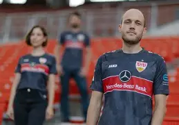 包含多特蒙德客场战斯图加特，必须全力争胜的词条