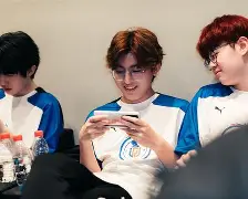 关于快船队老将关键时刻挺身而出，助球队逆转胜的信息