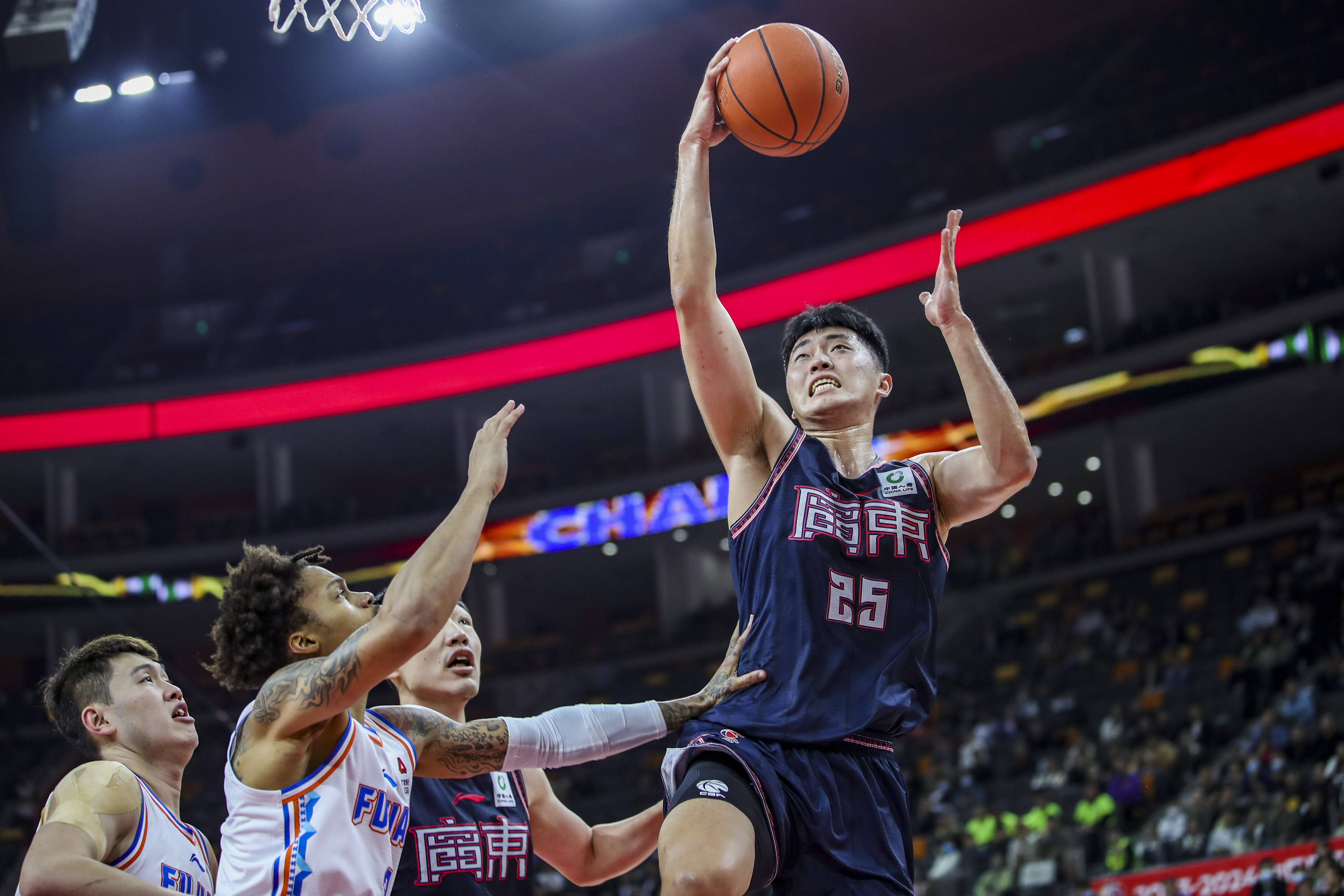 关于广东队大胜,扩大领先优势,连胜势头不减的信息 关于广东队大胜,扩大领先优势,连胜势头不减的信息