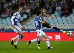 包含皇家贝蒂斯战平埃瓦尔，保持不败纪录的词条